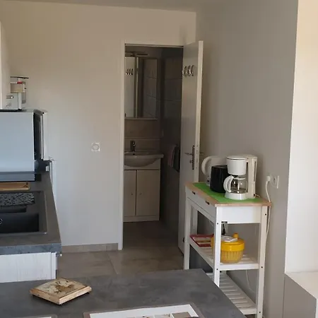 Meuble 3 Etoiles Ле-Лаванду