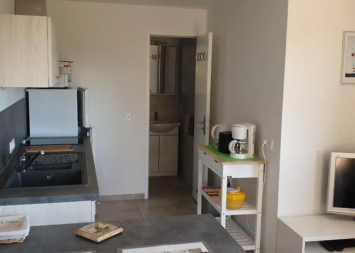 Meuble 3 Etoiles Ле-Лаванду